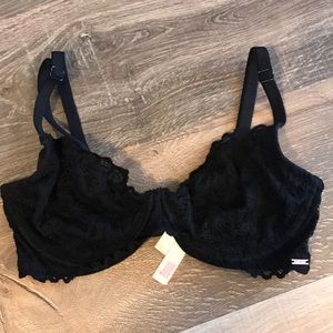 *SOLD* PINK Victoria's Secret bra 34DD